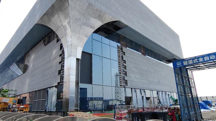 青岛人工智能产业集聚区体育中心预计年底投入使用