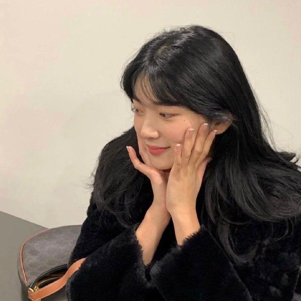 小众高级感女生头像