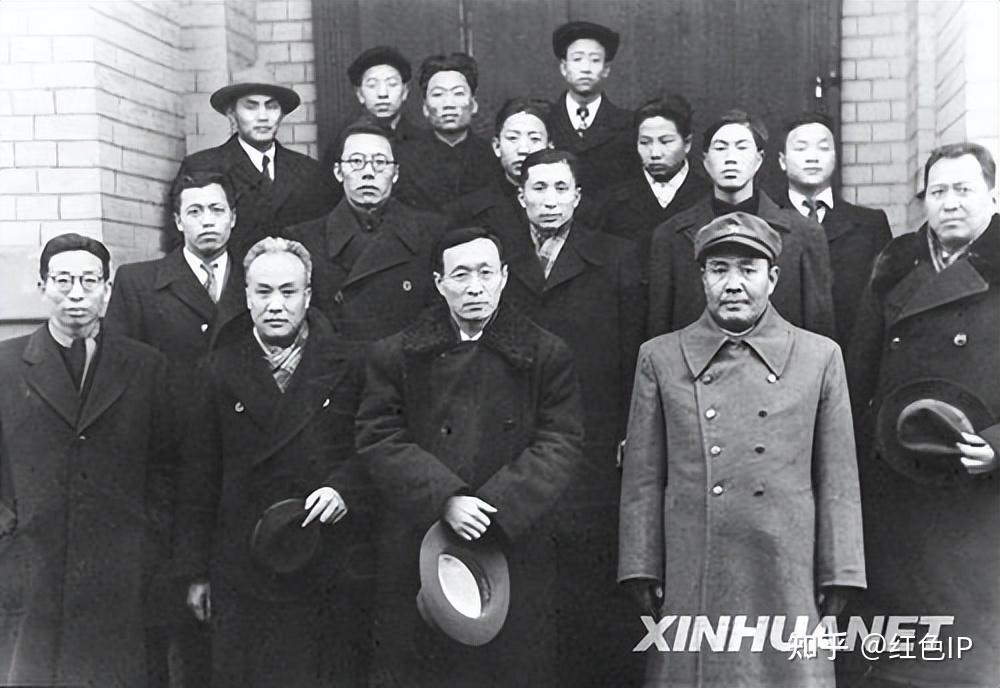 军人走上没有硝烟的战场新中国第一批外交官纪实五