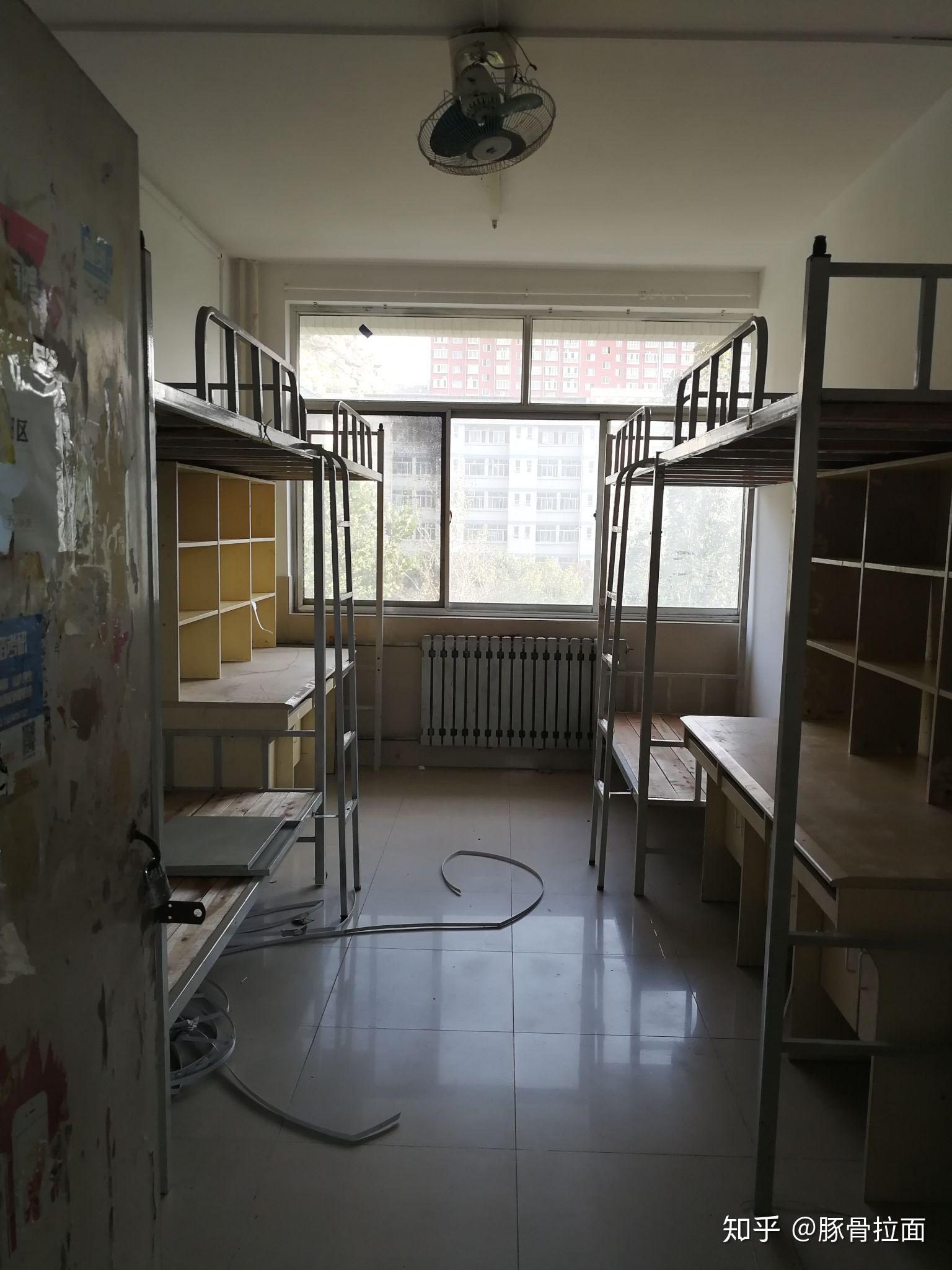 济南大学的宿舍条件如何校区内有哪些生活设施