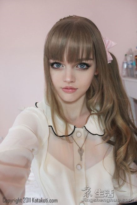 长得像洋娃娃是什么体验