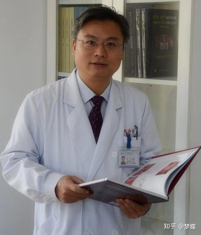 东方早报:施宝民:精准切除腹部肿瘤 (转载)