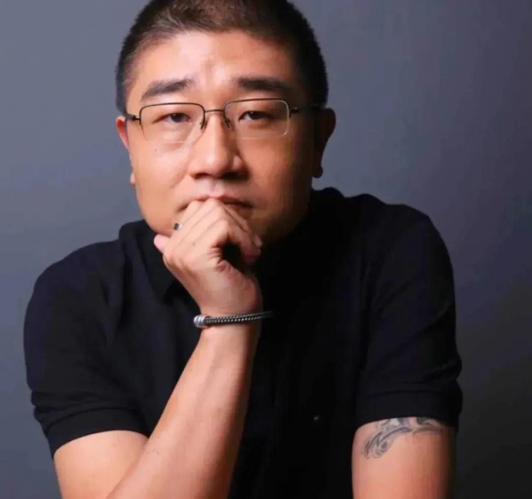 刘强东辛苦打下的江山为何要拱手让给徐雷