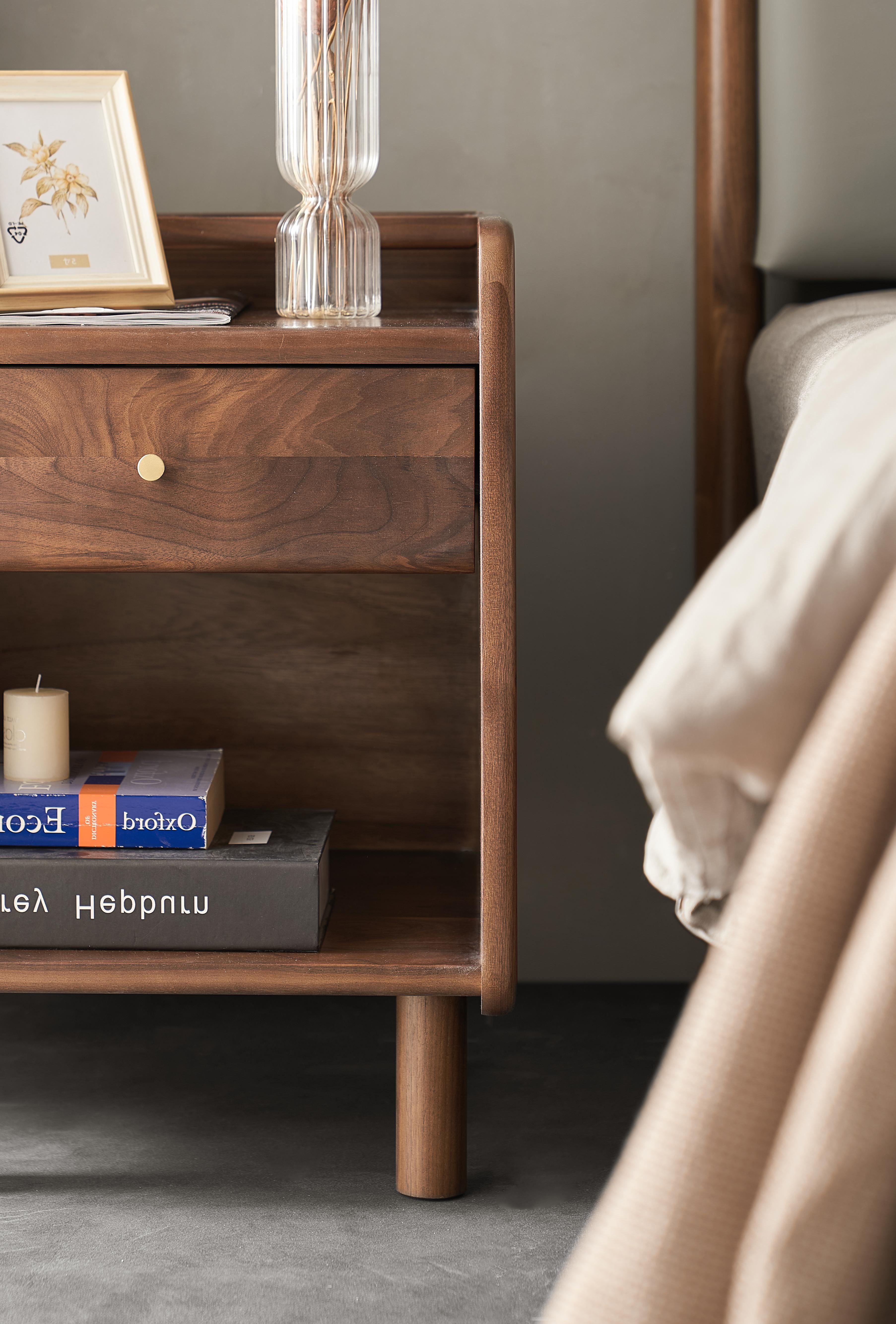 被夸爆的黑胡桃木床头柜精致百搭超喜欢