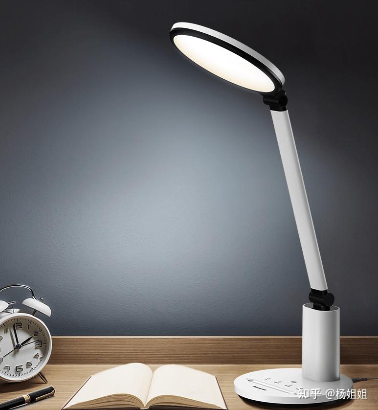 有哪些适合办公桌用的台灯推荐? - 知乎