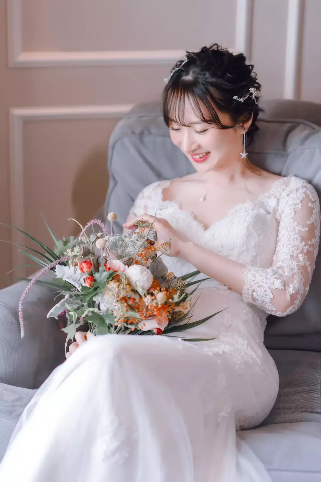 300元敬酒服穿出贵10倍的效果!这位新娘到底是什么神仙颜值! - 知乎