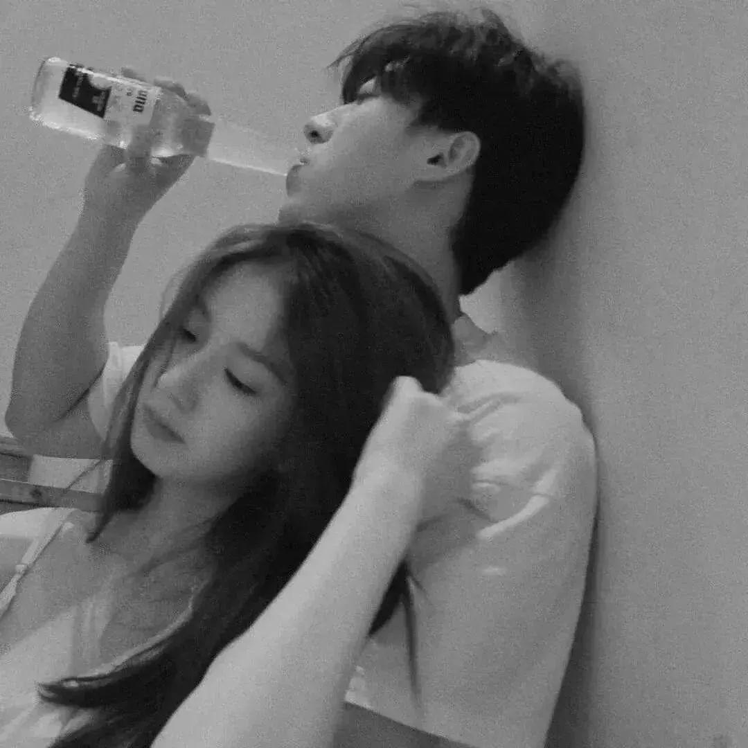 有什么小众又好看的情侣头像推荐? - 知乎