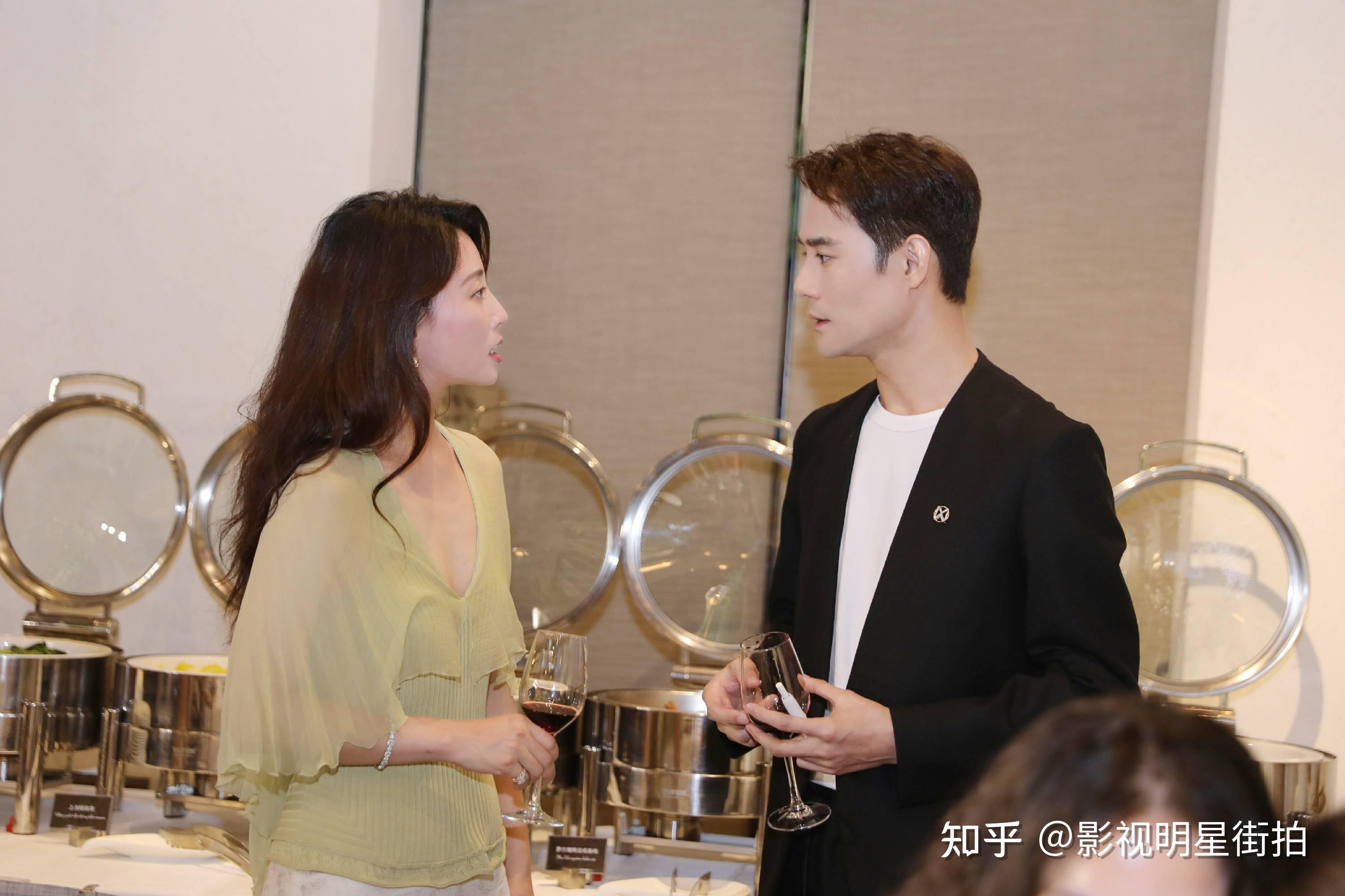 王凯殷桃张佳宁现身婚礼现场 明星气质果然不一样 - 知乎