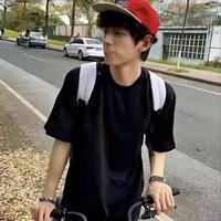 Zhihu profile picture for @carbohydrate