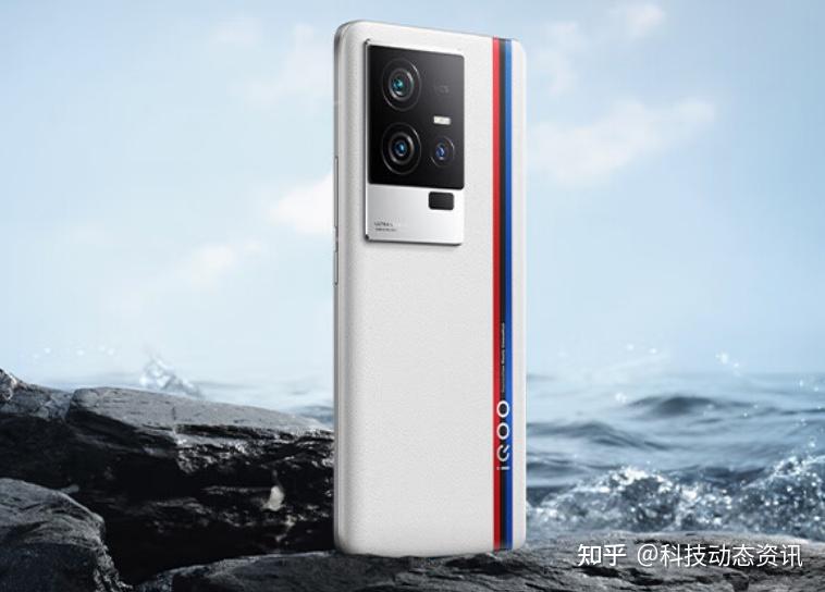 总结iqoo 11s 是一款专为游戏而生的旗舰手机,它拥有超级性能,超级