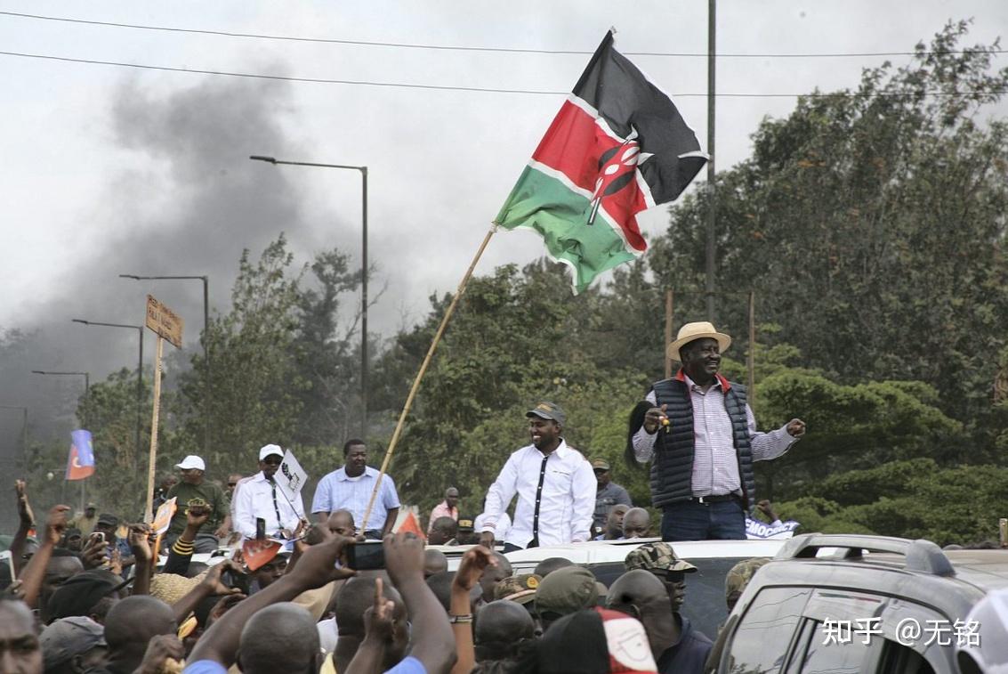 其一,要求法国立刻撤军.为什么法国会在尼日尔有驻军呢?