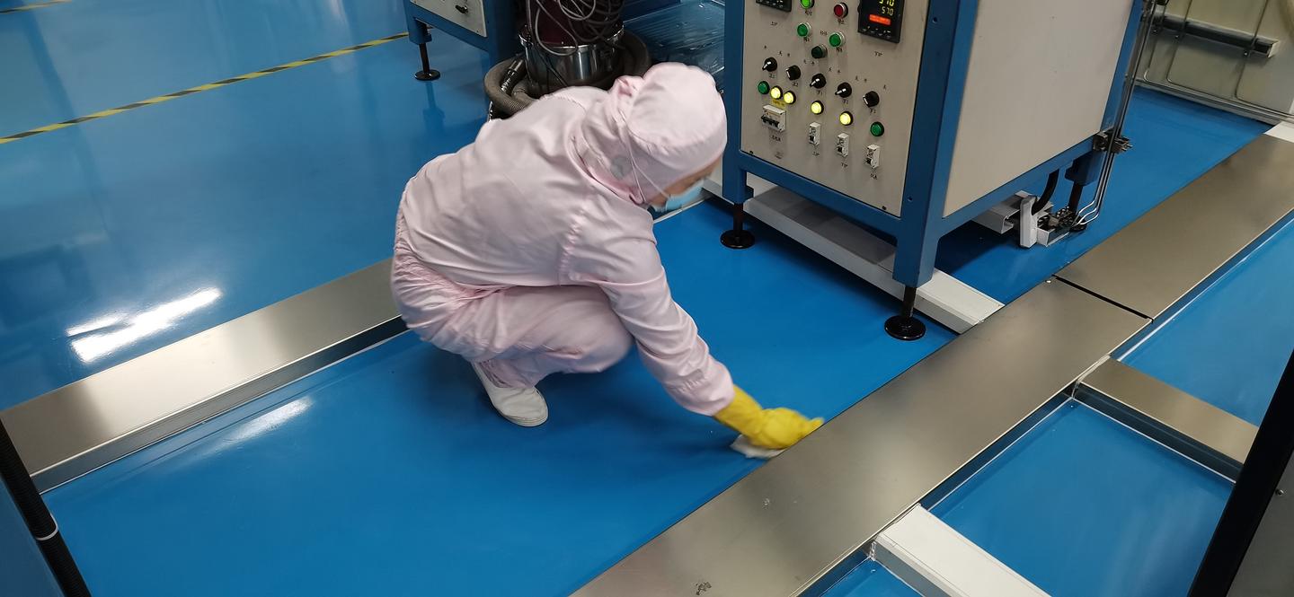 洁净室环境清洁方法及防静电清洗剂使用论述