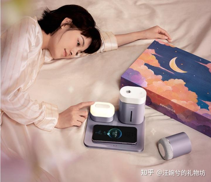 怎么送礼物给女生有意义 v2-163a8693032684684e5d6cfaaa22f904_r.jpg