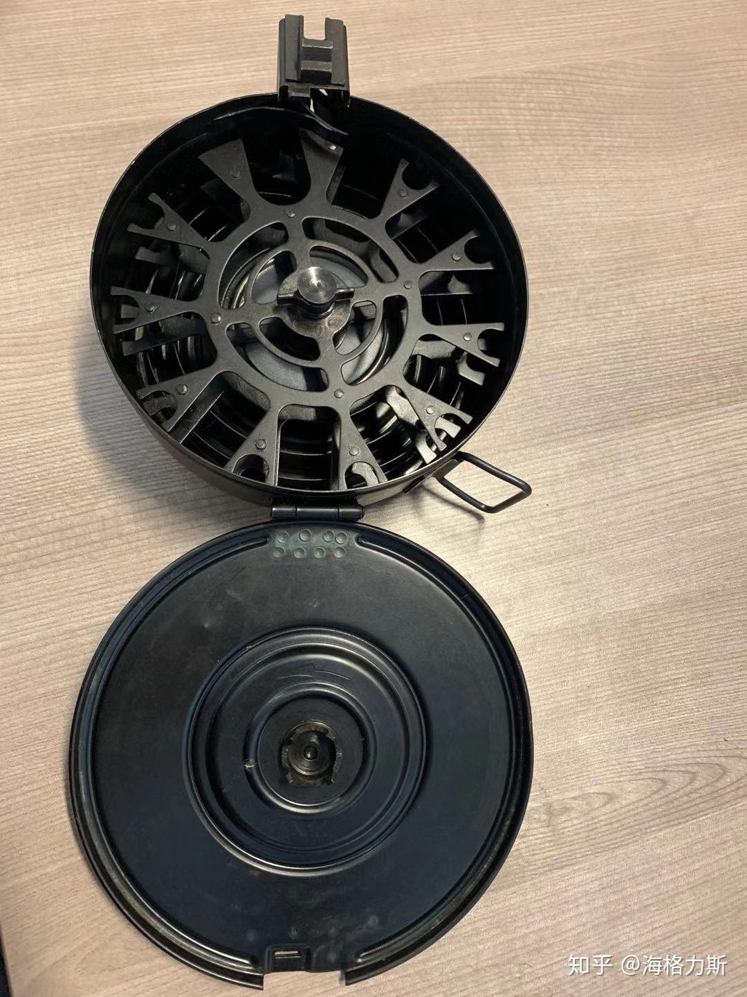 81式突击步枪和81式班用机枪的"开式弹鼓"好用吗? - 知乎