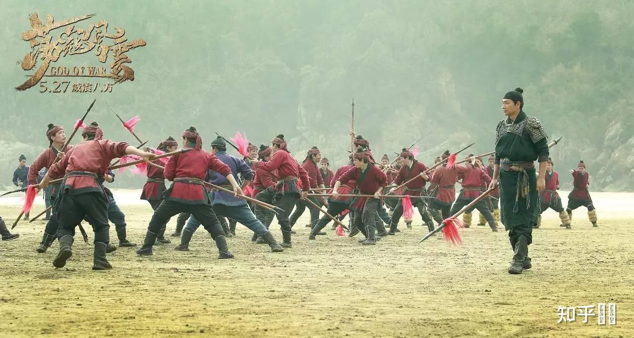 请问古代两军短兵相接时,两军普通士兵是往死里剁就完事了,还是类似现