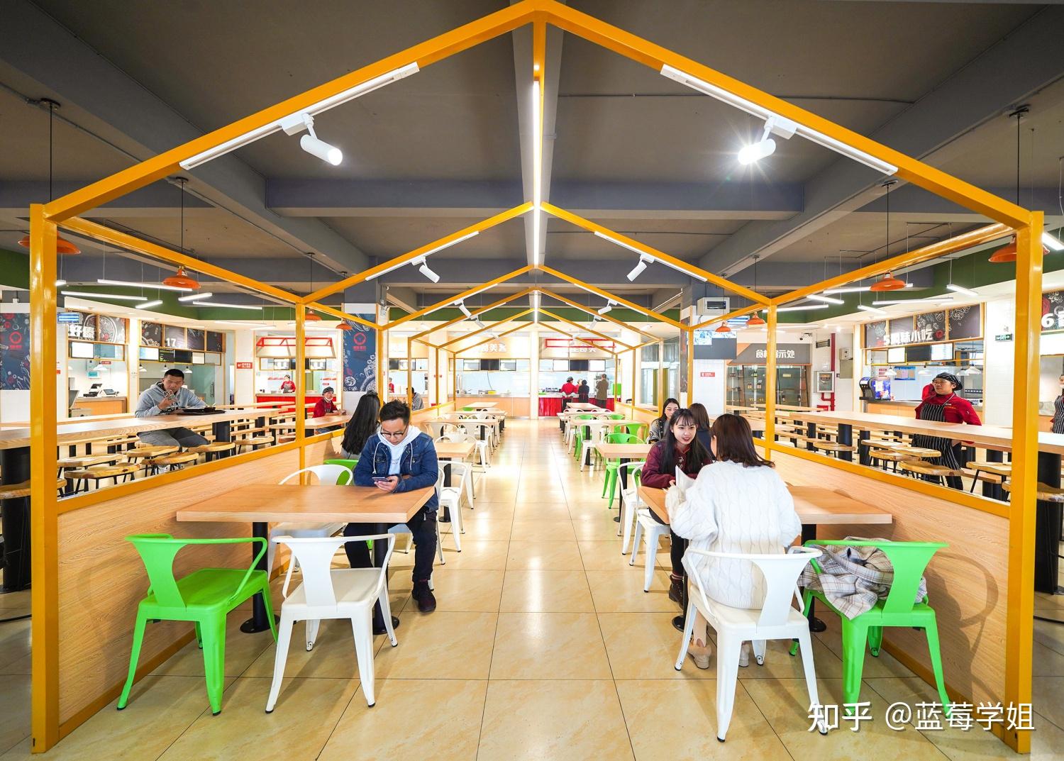 堪称昆明最美大学!