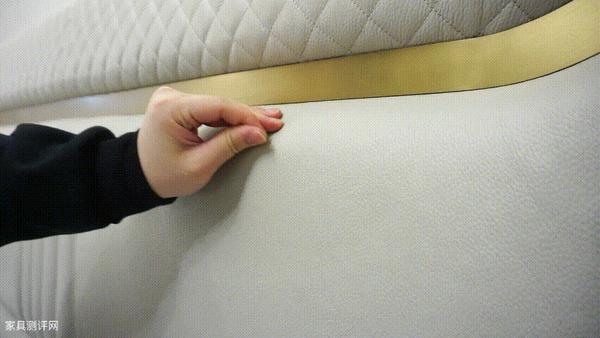 紧致扪皮 拉丝金属 精致车缝 细部有质感