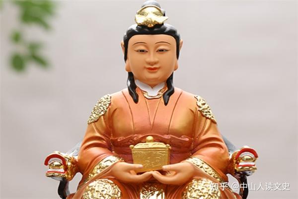 当年,这座海拔高达3099米的峨眉山,被修行中的普贤真人,慧眼选中,成为