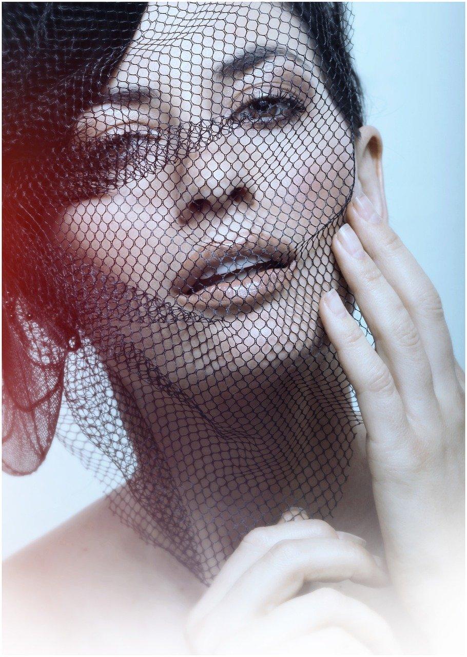 宿舍蚊帐怎么安装步骤