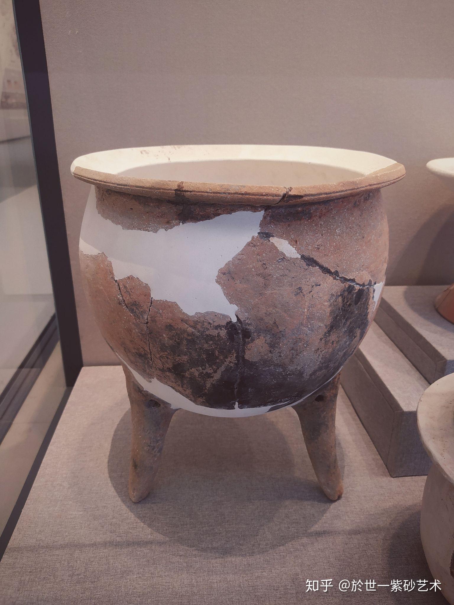 马家浜文化原始陶器