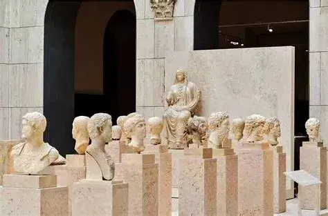 每天10:00—19:30,周一及部分节假日闭馆门票:3欧马德里有自然博物馆