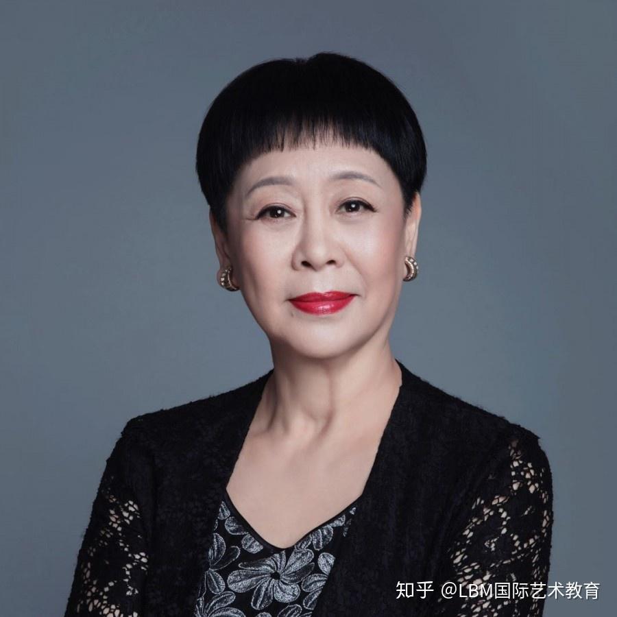上海音乐学院陈其莲教授以情带声在歌唱中所带来的的审美现象