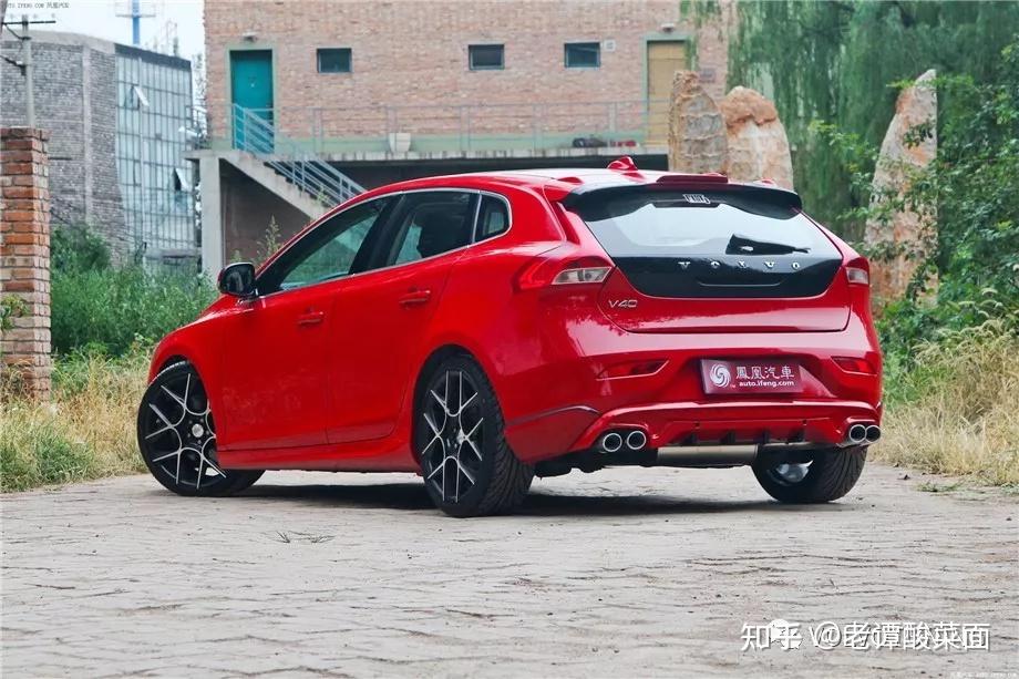 《速度与激情》-v40改装赏析