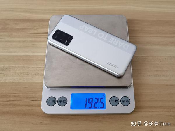 入门5G神机——realme Q3i对比realme Q3真机完整测评