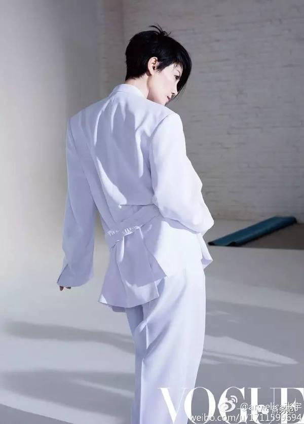 如何评价 2016 王菲「幻乐一场」演唱会?