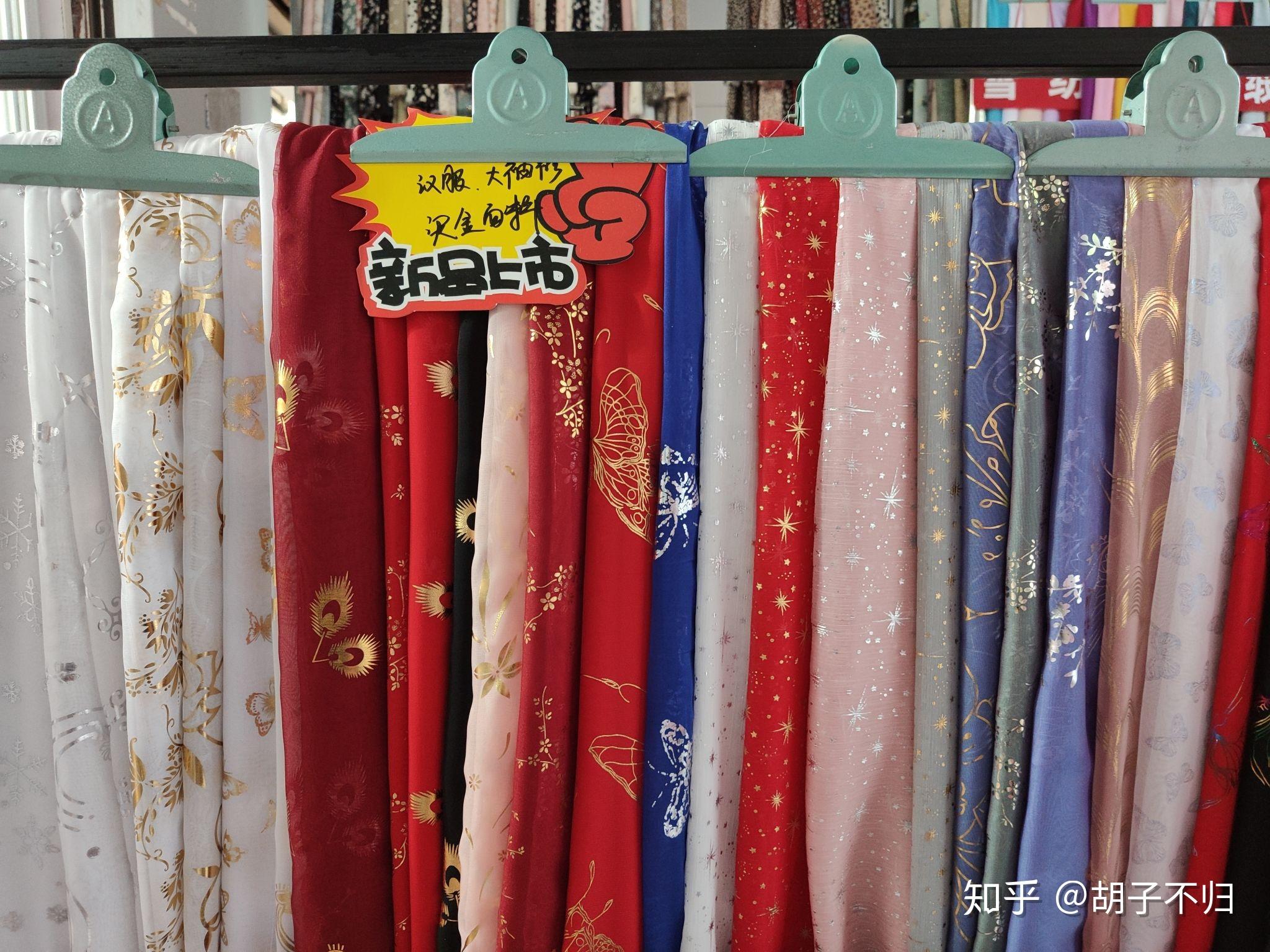 汉服为什么使用棉麻布料的不多