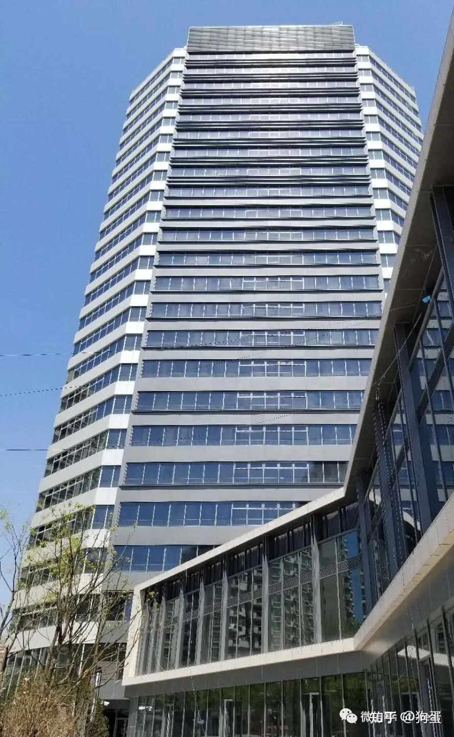 李嘉诚35亿出售上海世纪盛荟广场囤地长达15年尚未启用