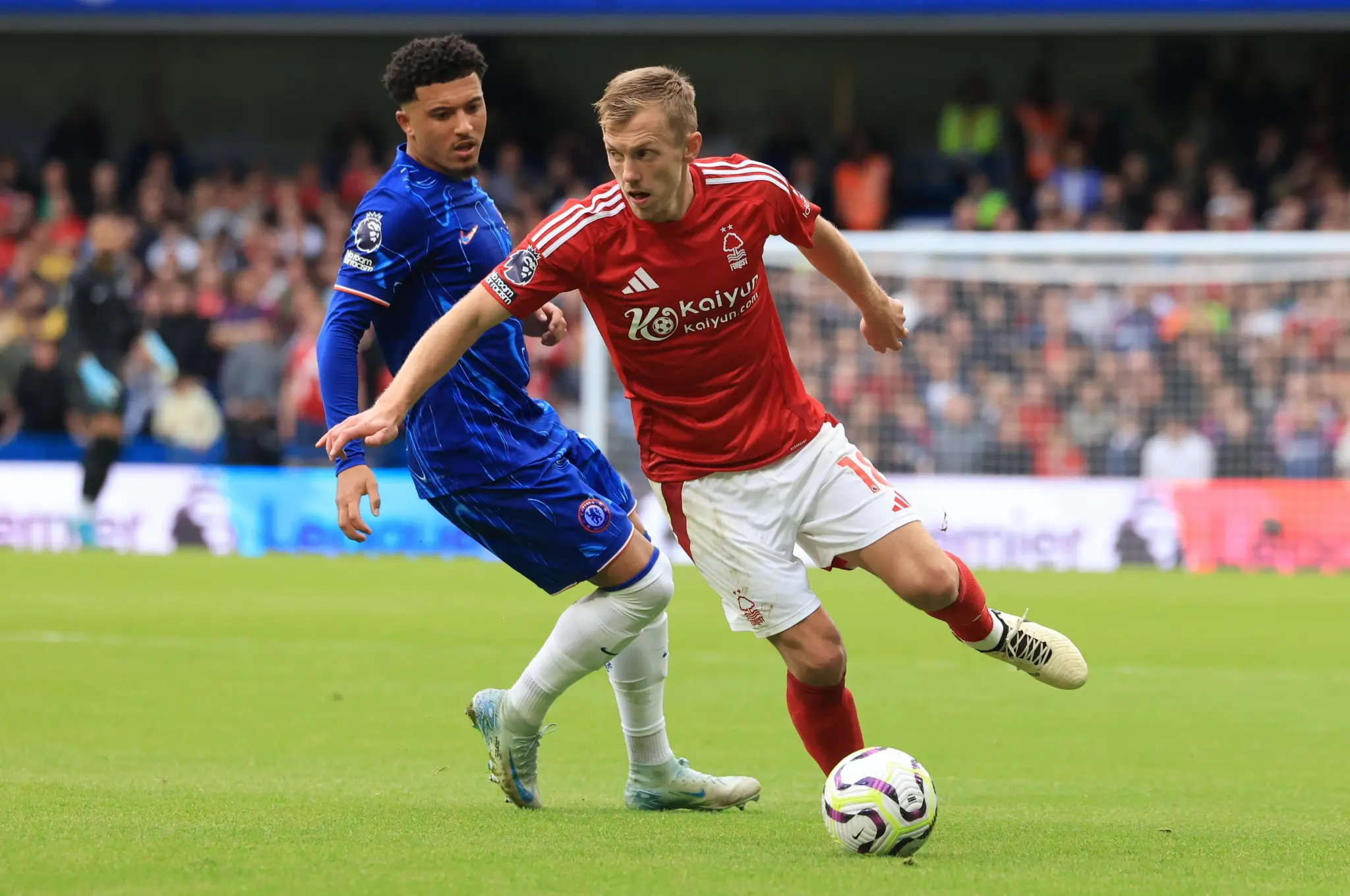 爆冷！奥多伊梅开二度主导比赛，诺丁汉森林3-0横扫热刺