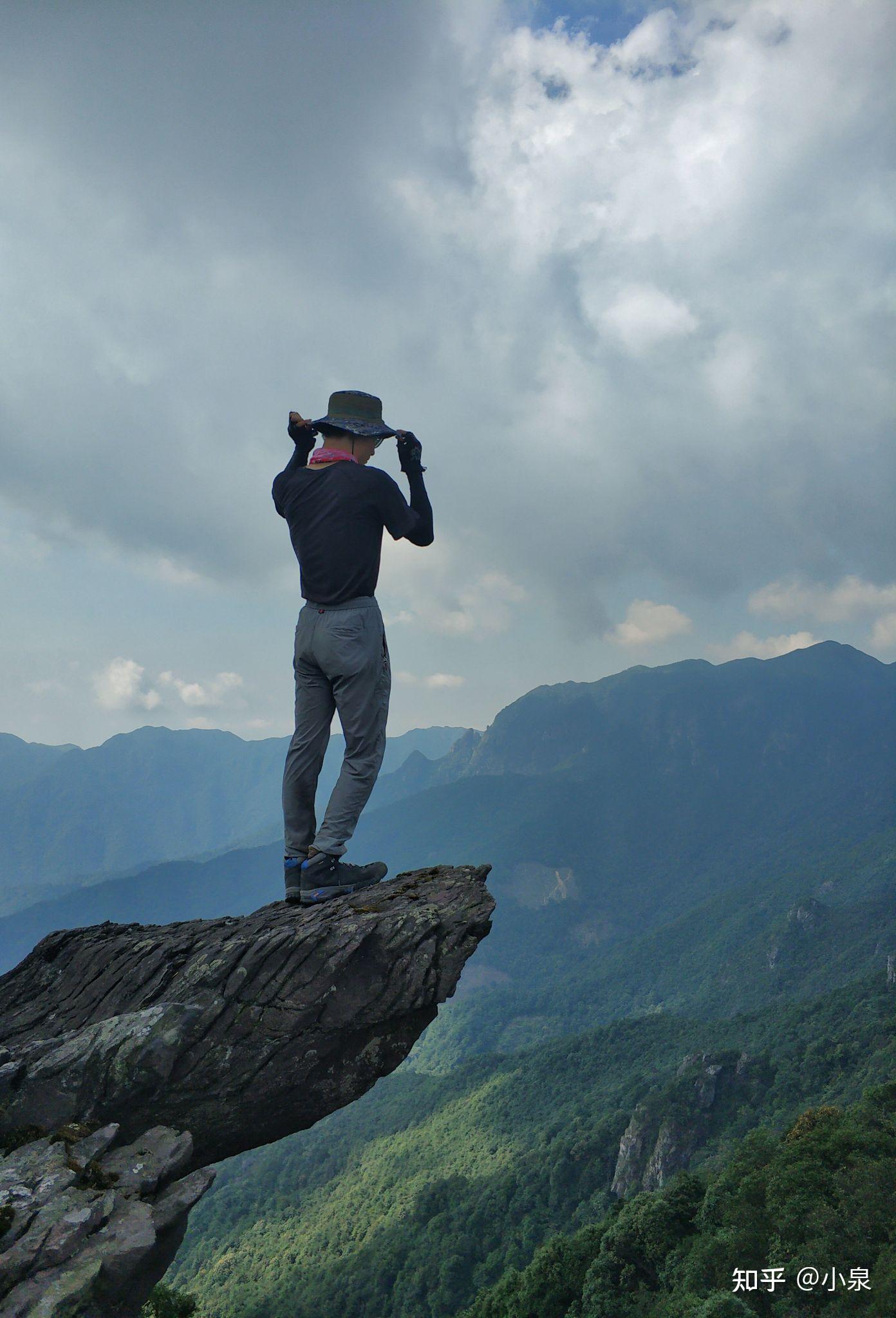 能分享你爬山时的照片吗