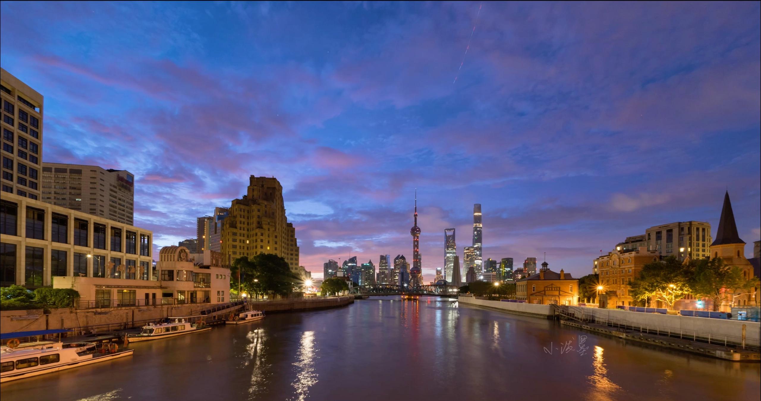 索尼超广角镜头怎么选?