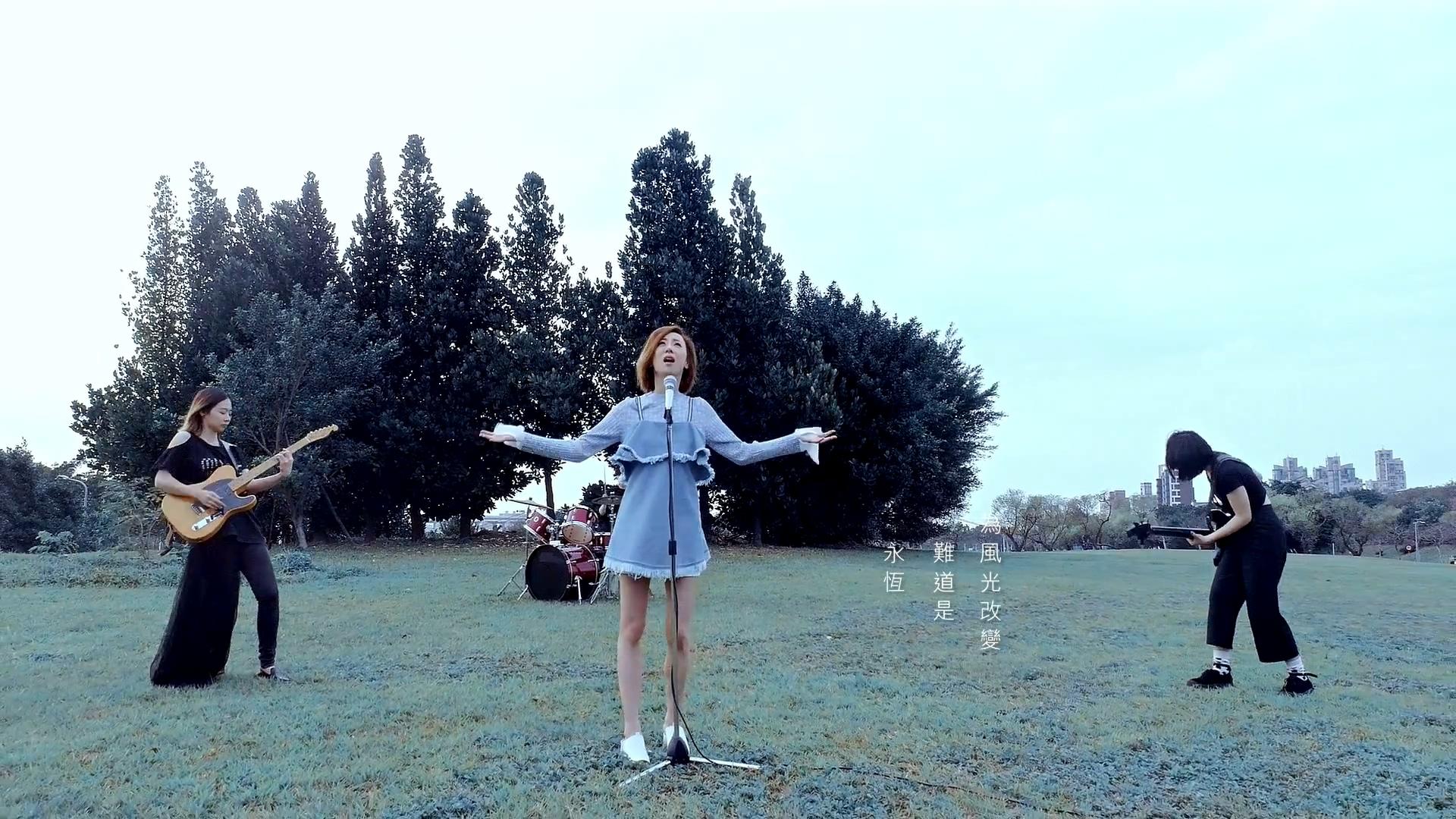 泳儿 - 一只小猪词 : 林若宁曲 : 泽日生听老师管教我们讲真相总会搏