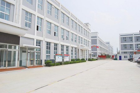 名人堂重点推荐健康管理专家邹万生