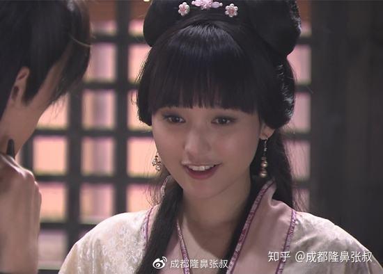 吕素率真但却让人心疼;三个角色也是人物特点鲜明:白冰饰演的玉漱公主