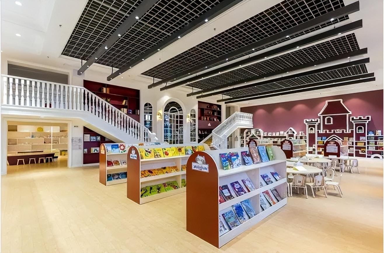 幼儿园变身记—佛山布鲁森国际幼儿园:突破教室形态的造梦