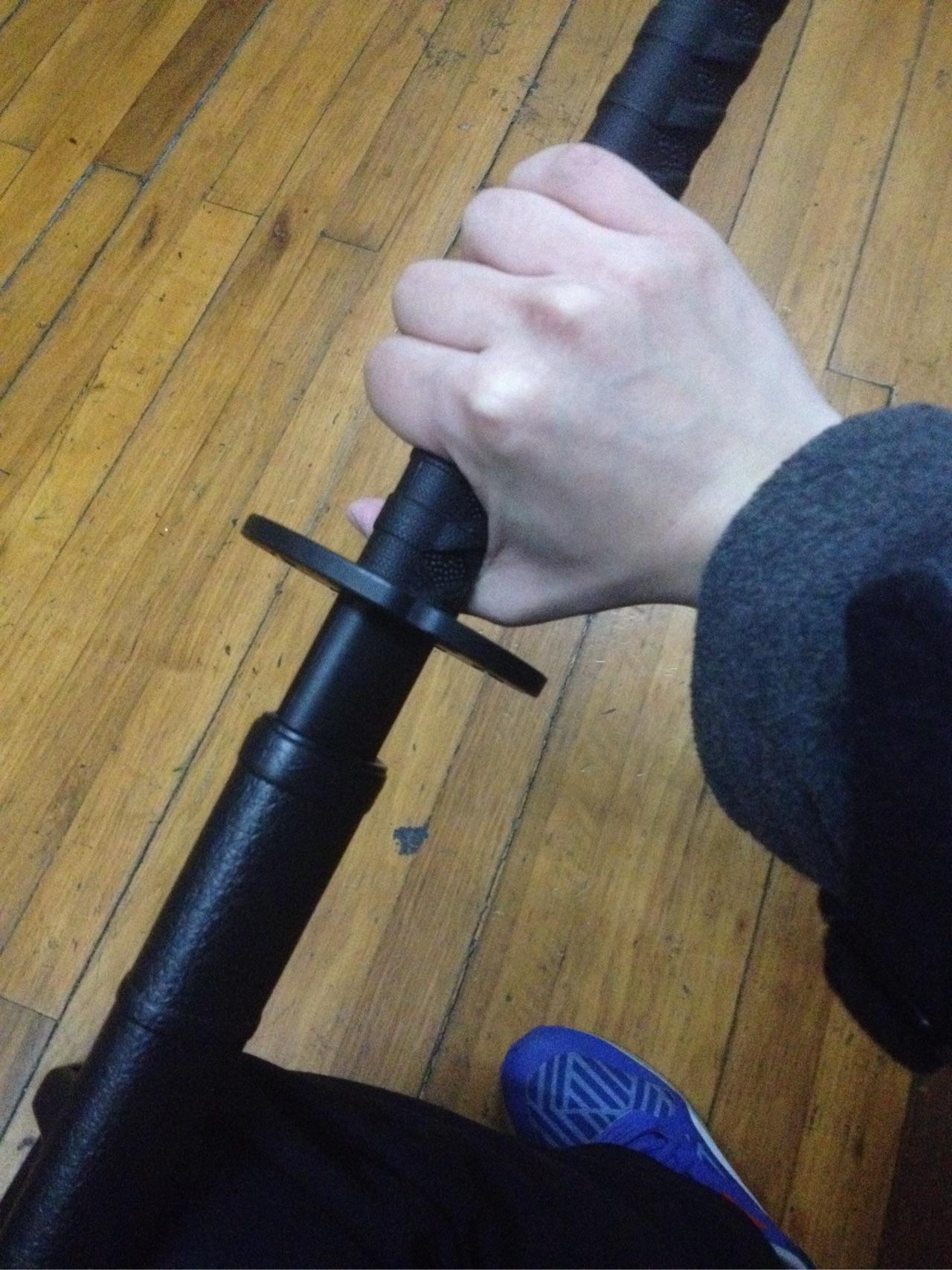 日本武士為什麼反手拔刀（打刀），而不是正手拔刀？ - GetIt01