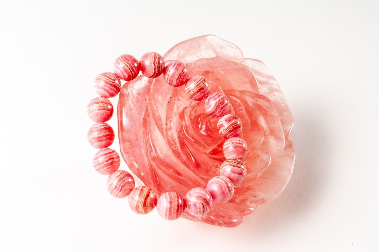 鸡血藤手镯如何挑选