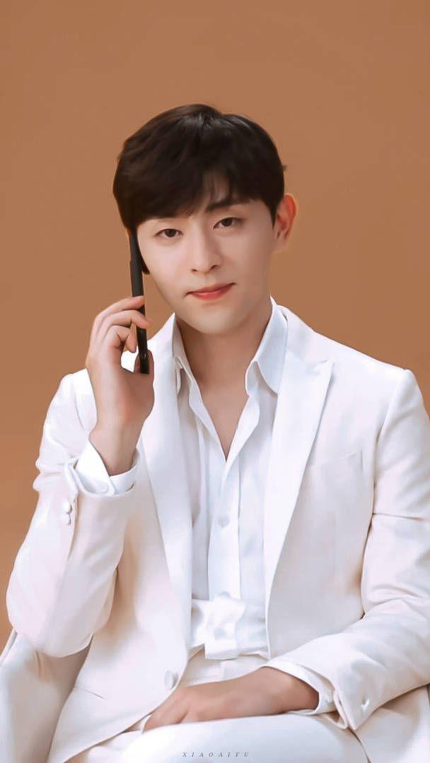 邓伦愿你绚烂夺目永远被爱包围