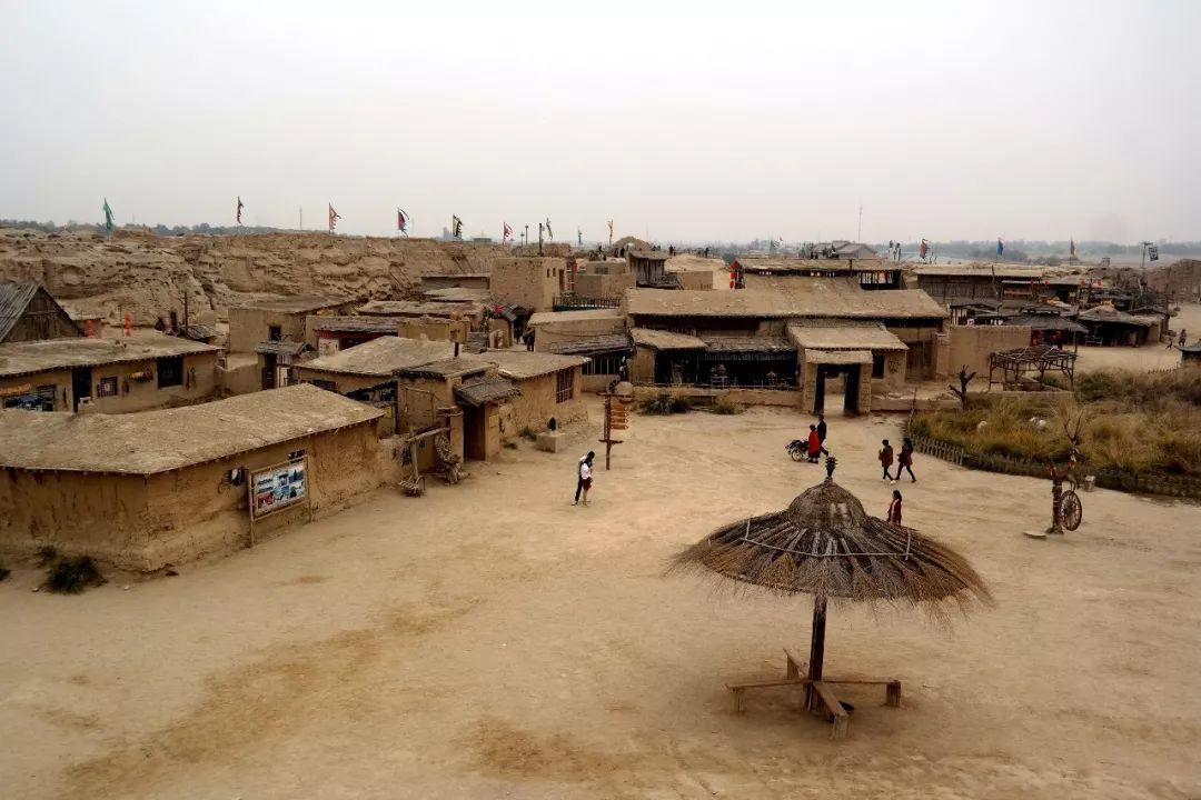 区的一处景点,因着独特的地貌环境,这里拍摄了很多脍炙人口的电视电影