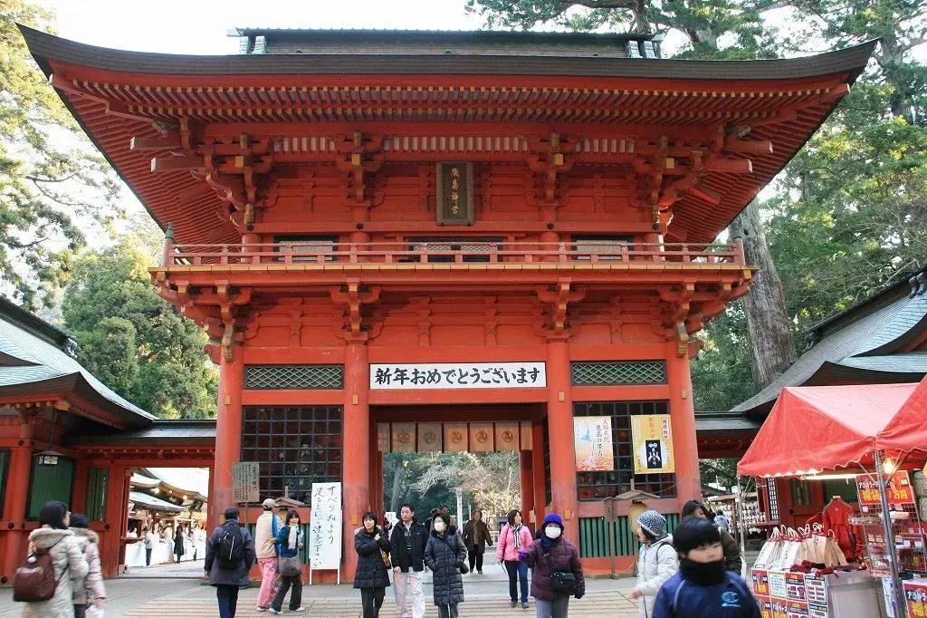 鹿岛神宫地址:东京都千代田区外神田2丁目16-2更多被人们称为"神田明