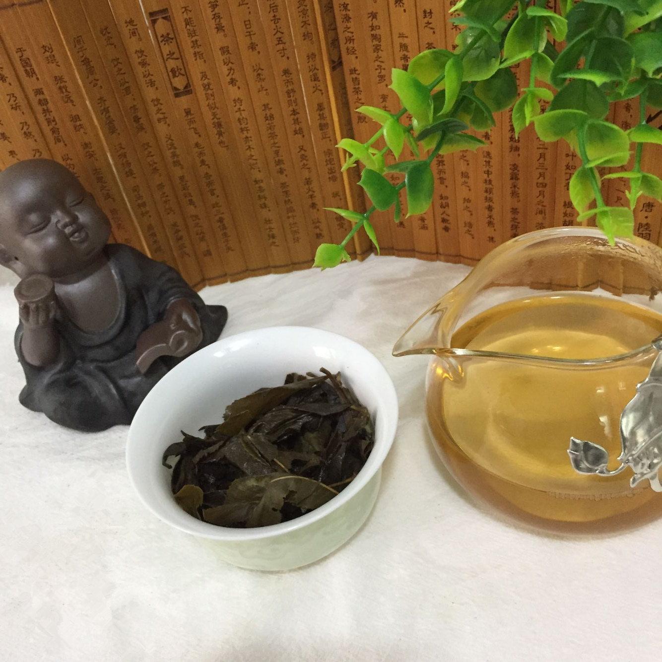 中年人喝黑茶的好处及注意事项-搜狐大视野-搜狐新闻