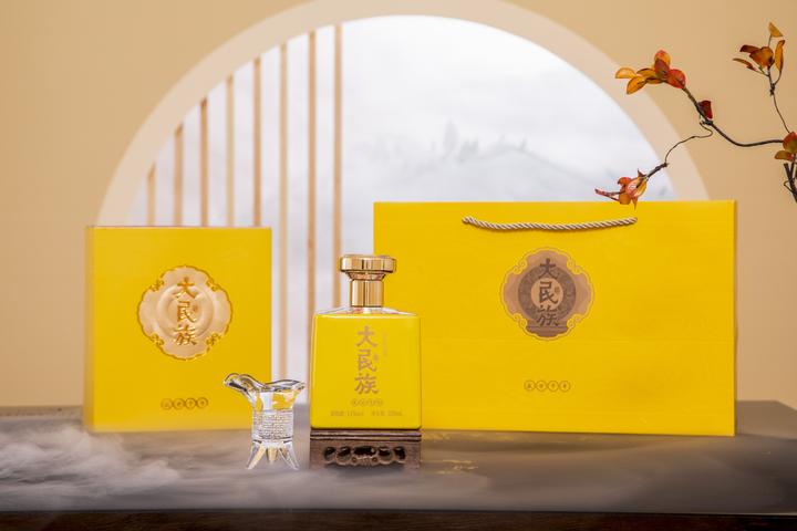 大民族酒·盛世千年,融汇丝路文化酱酒