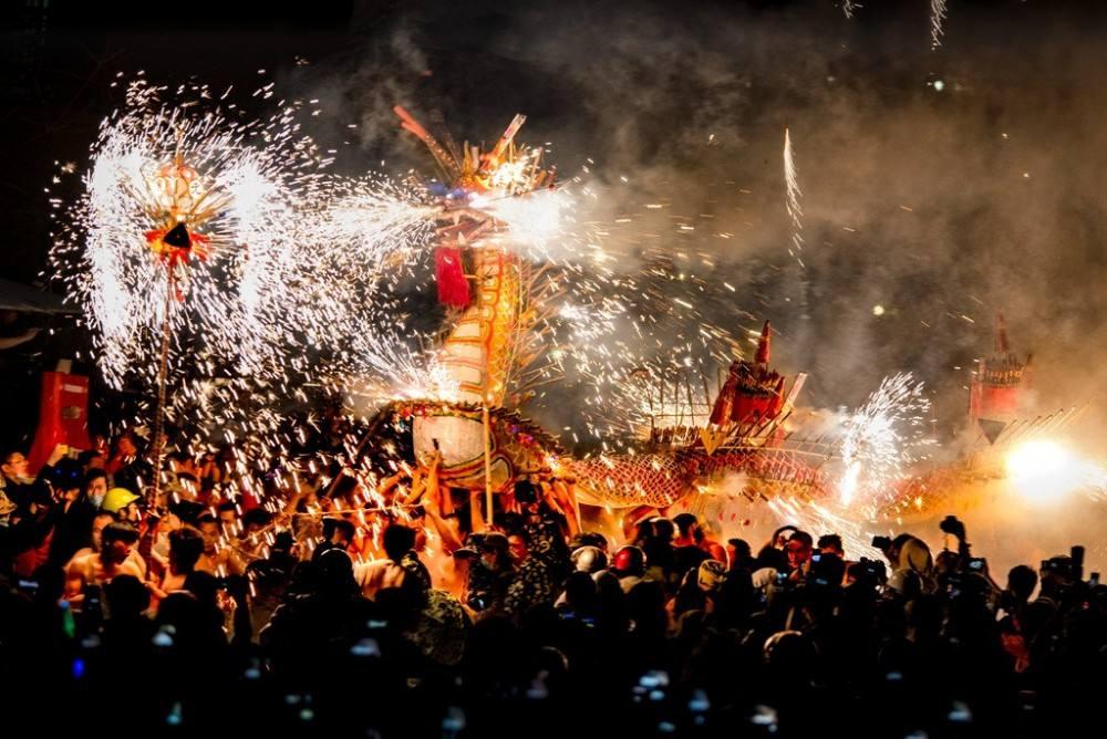 梦鲤看灯体验属于客家人的浪漫元宵
