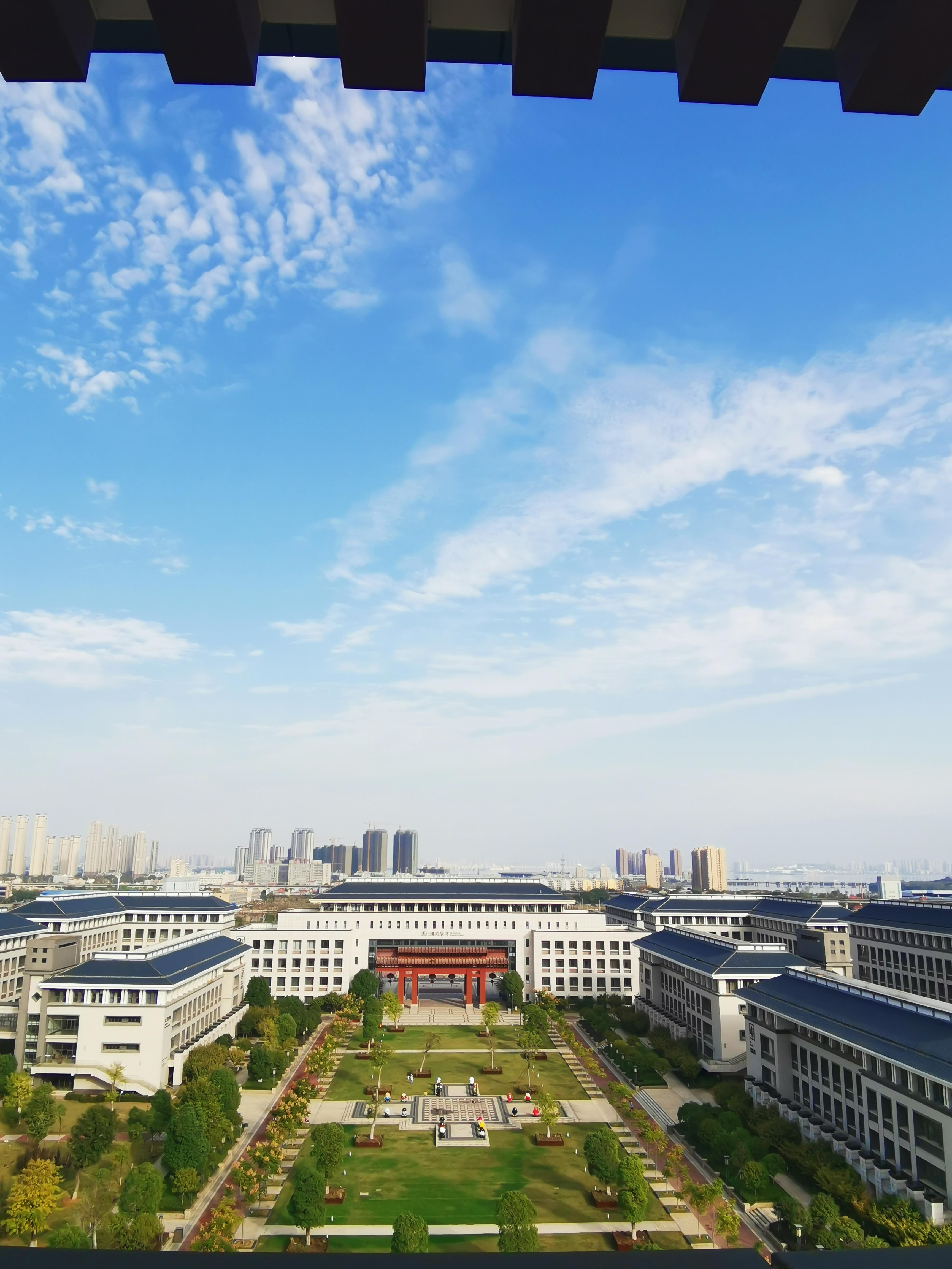 报考武汉学院的理由