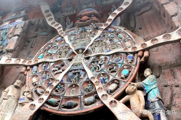 如何以你若动她我拆你六道轮回之门为题写一个小说