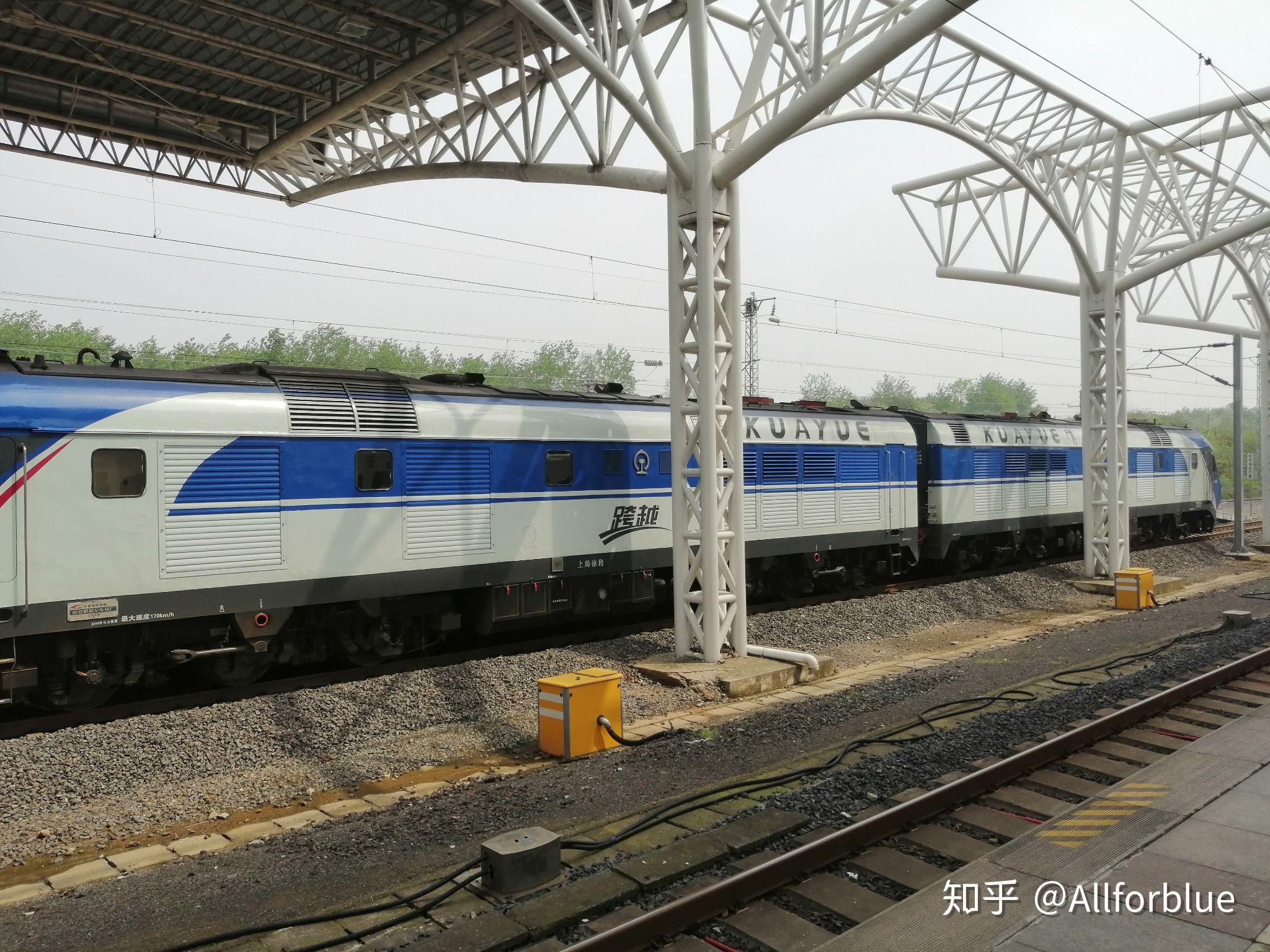 如何看待df11g机车车身跨越二字被除抹