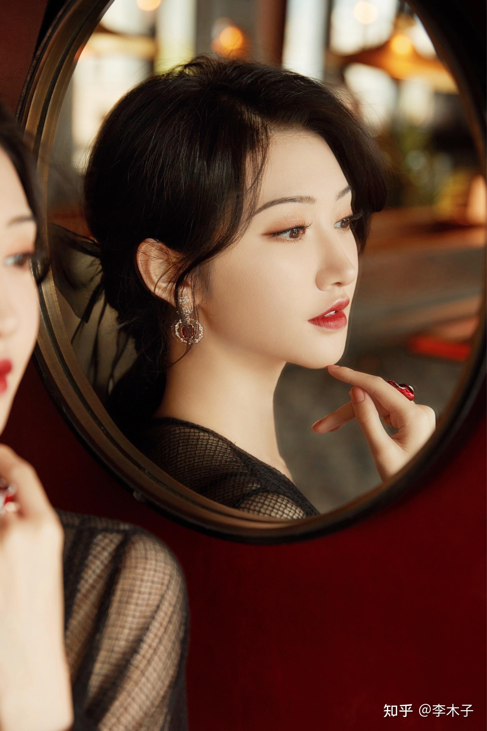 如何评价景甜的颜值?